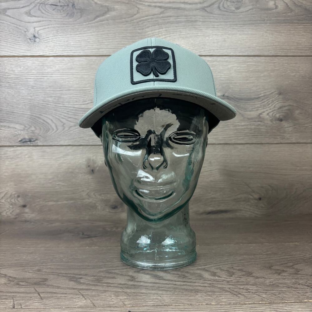 Black Clover TopGolf Las Vegas Live Lucky 110 Snap Back Hat Gray Embroidered Cap